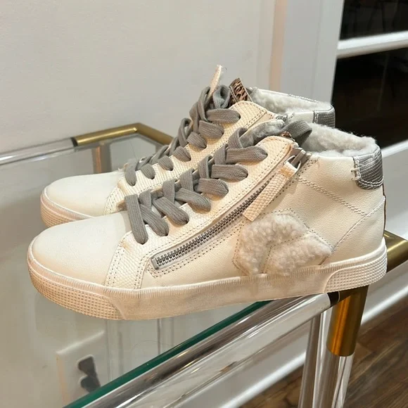Dolce Vita Shoes Dolce Vita Womens Zonya Sneaker Size Poshmark